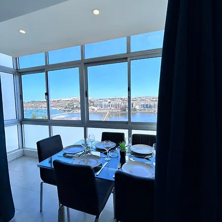 Seascape With Sea Views - 6 Persons , 2 Bathrooms * 圣保罗湾城